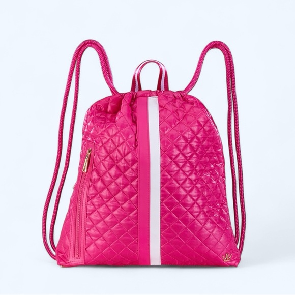 LIKE NEW Oliver Thomas 24 + 7 ‘In A Cinch’ Quilted Backpack Bag in Fuchsia Pink - Picture 1 of 15